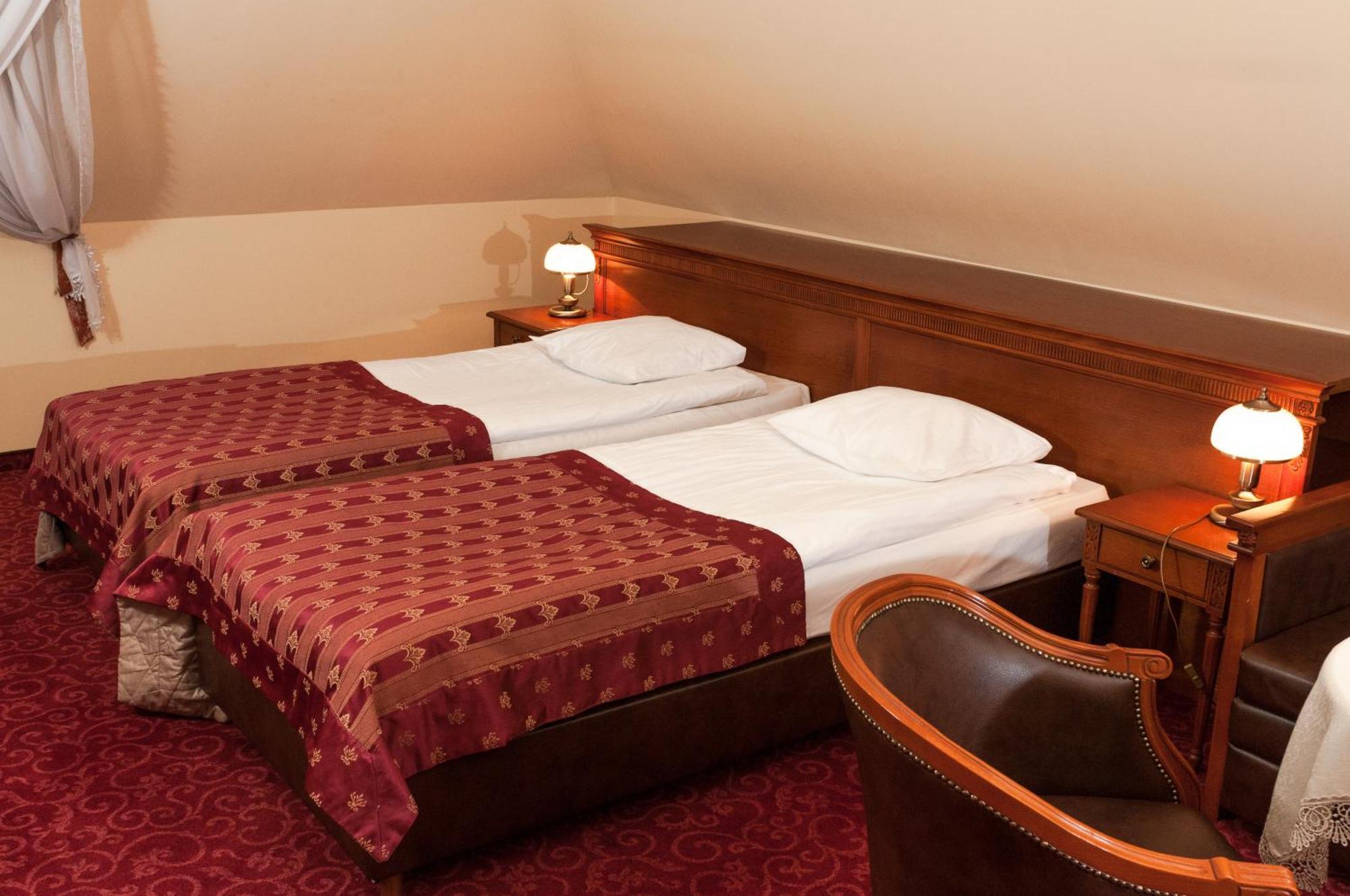 Hotel Korona Sandomierz Ngoại thất bức ảnh