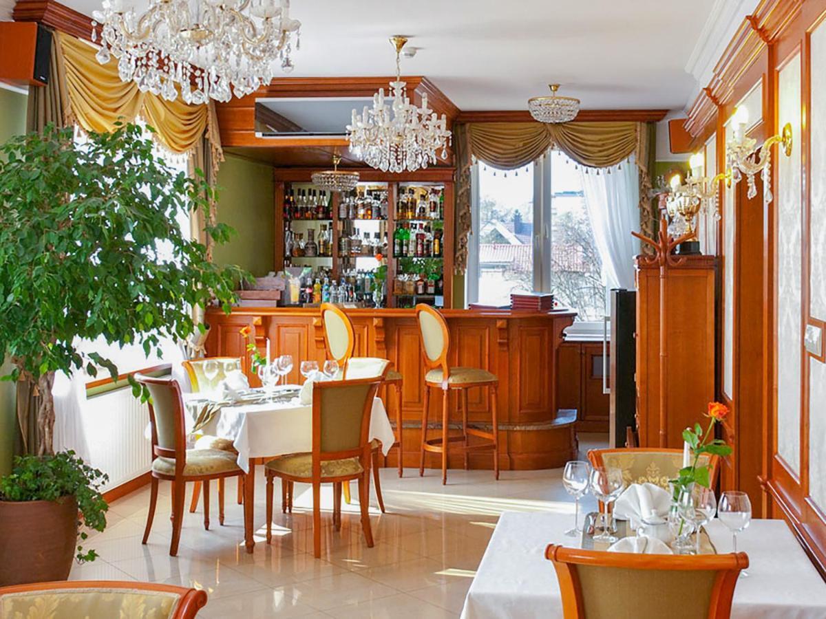 Hotel Korona Sandomierz Ngoại thất bức ảnh