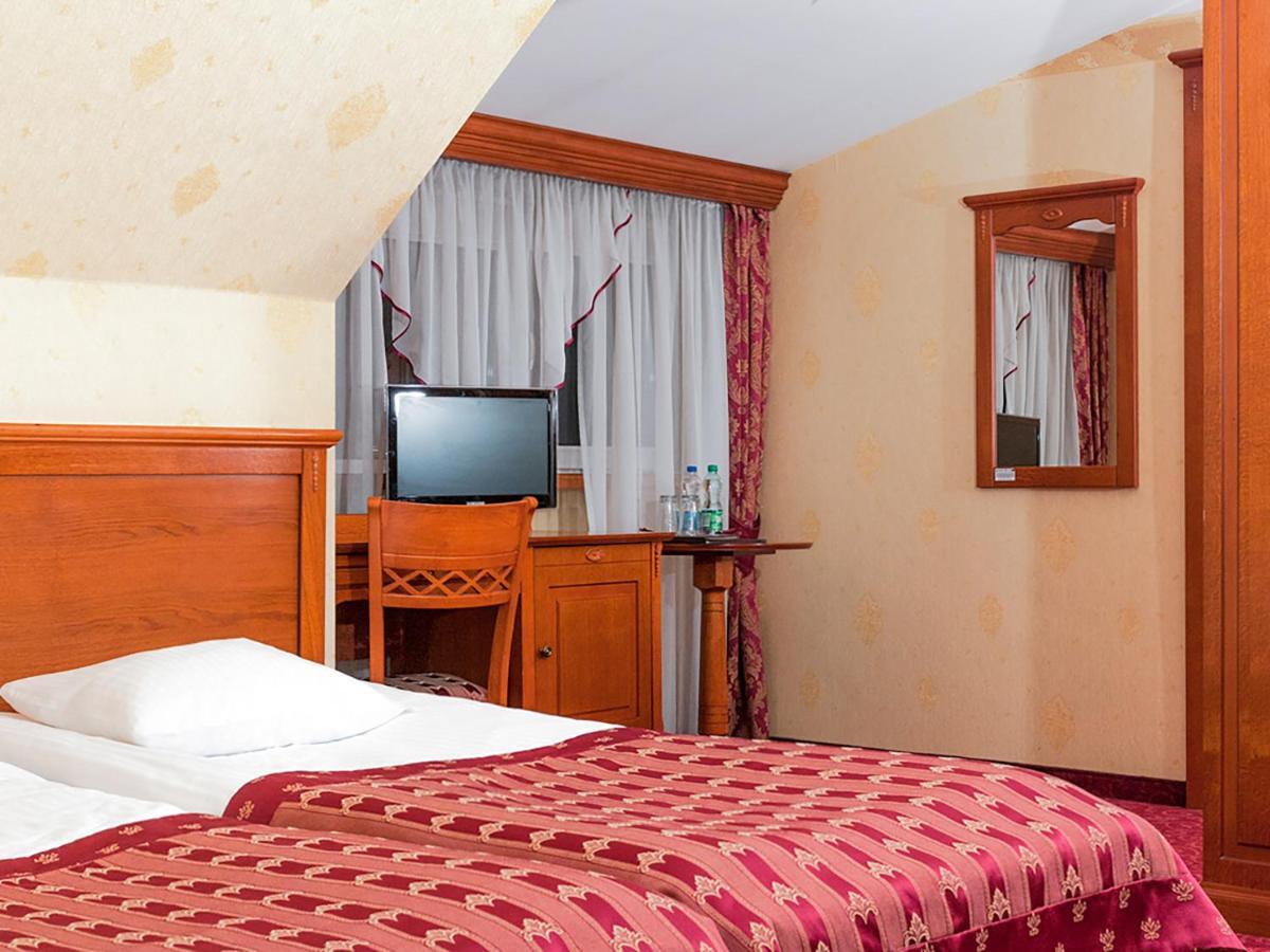 Hotel Korona Sandomierz Ngoại thất bức ảnh