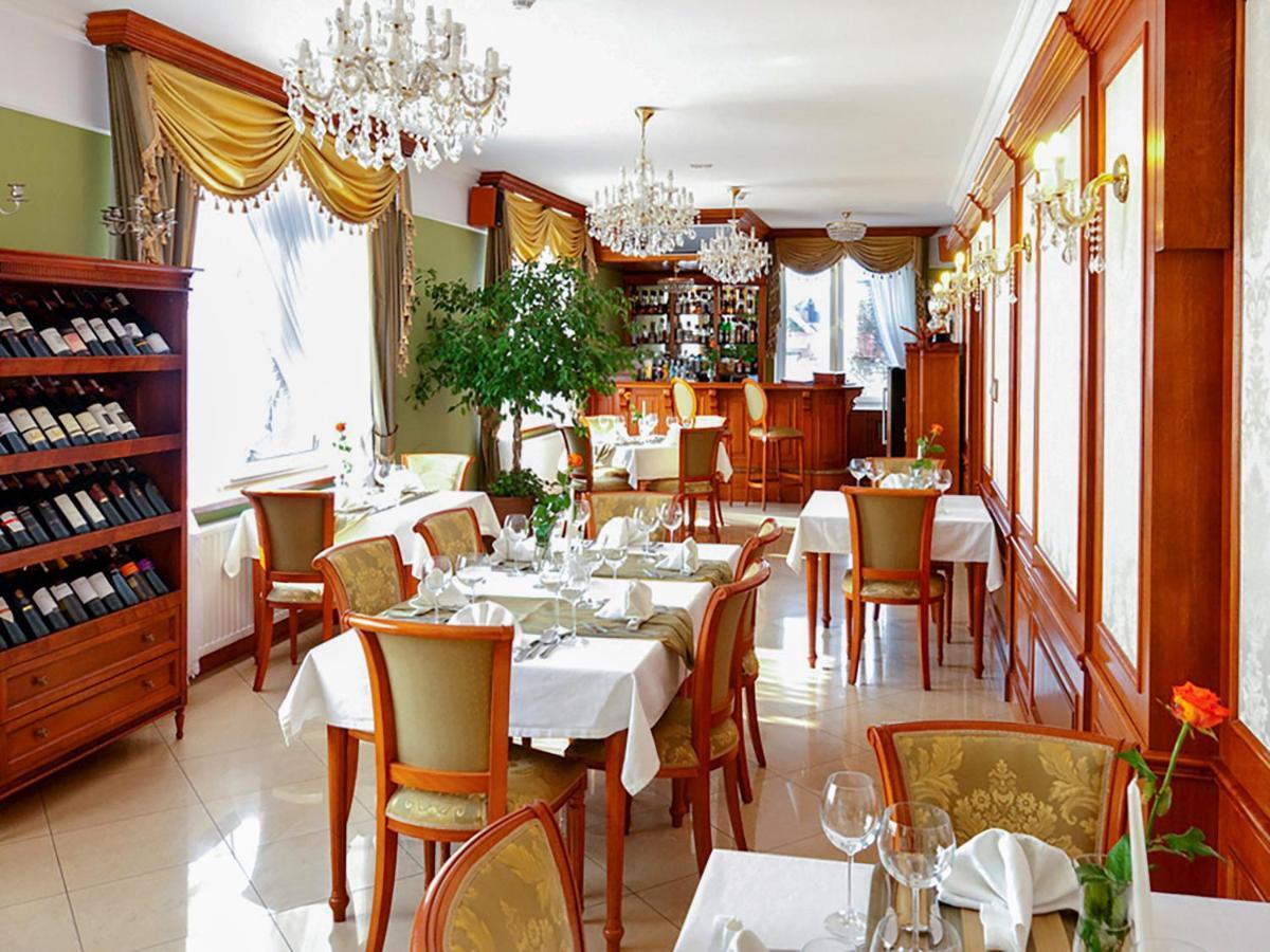 Hotel Korona Sandomierz Ngoại thất bức ảnh